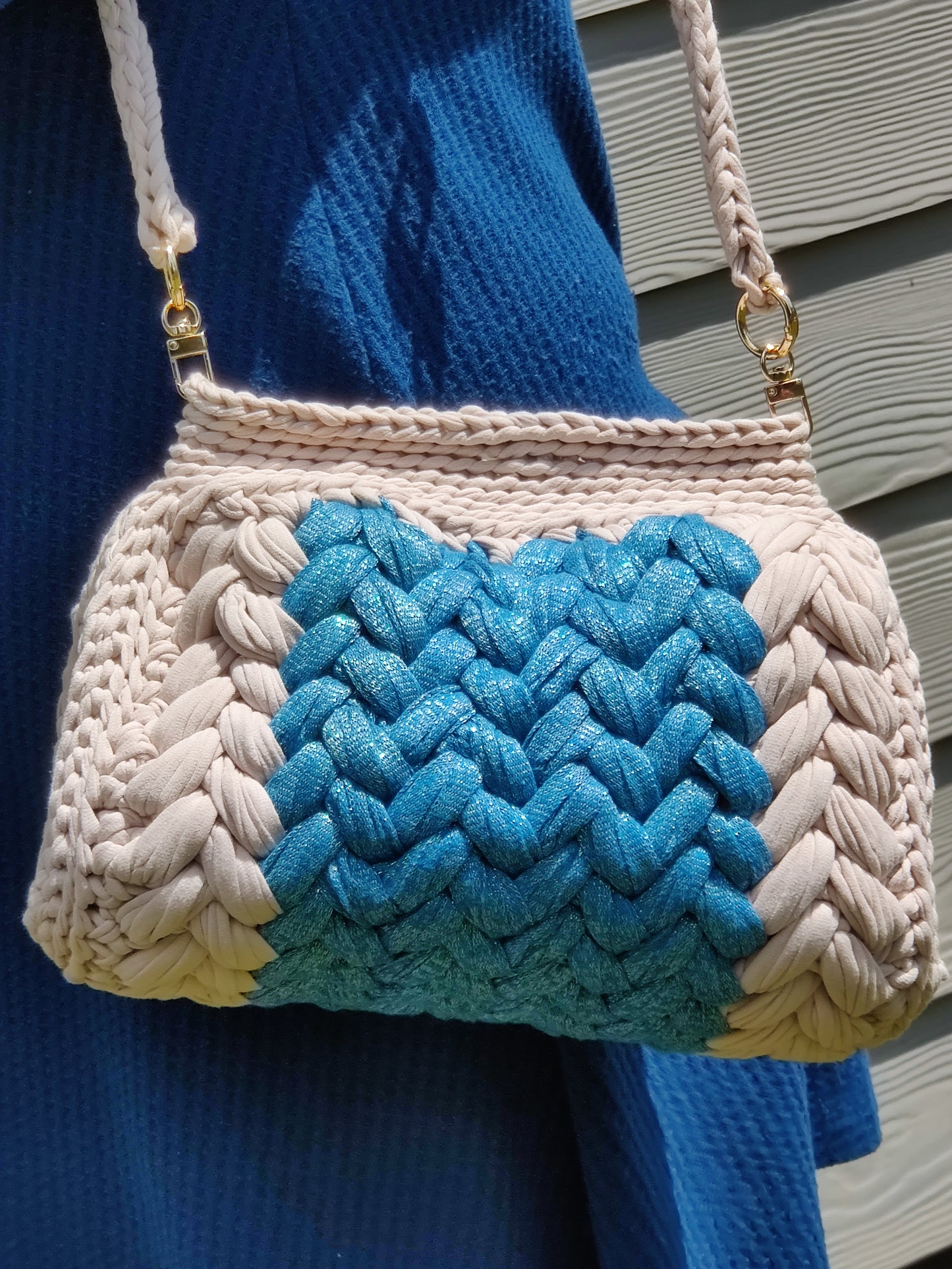 Mia Shoulder Bag
