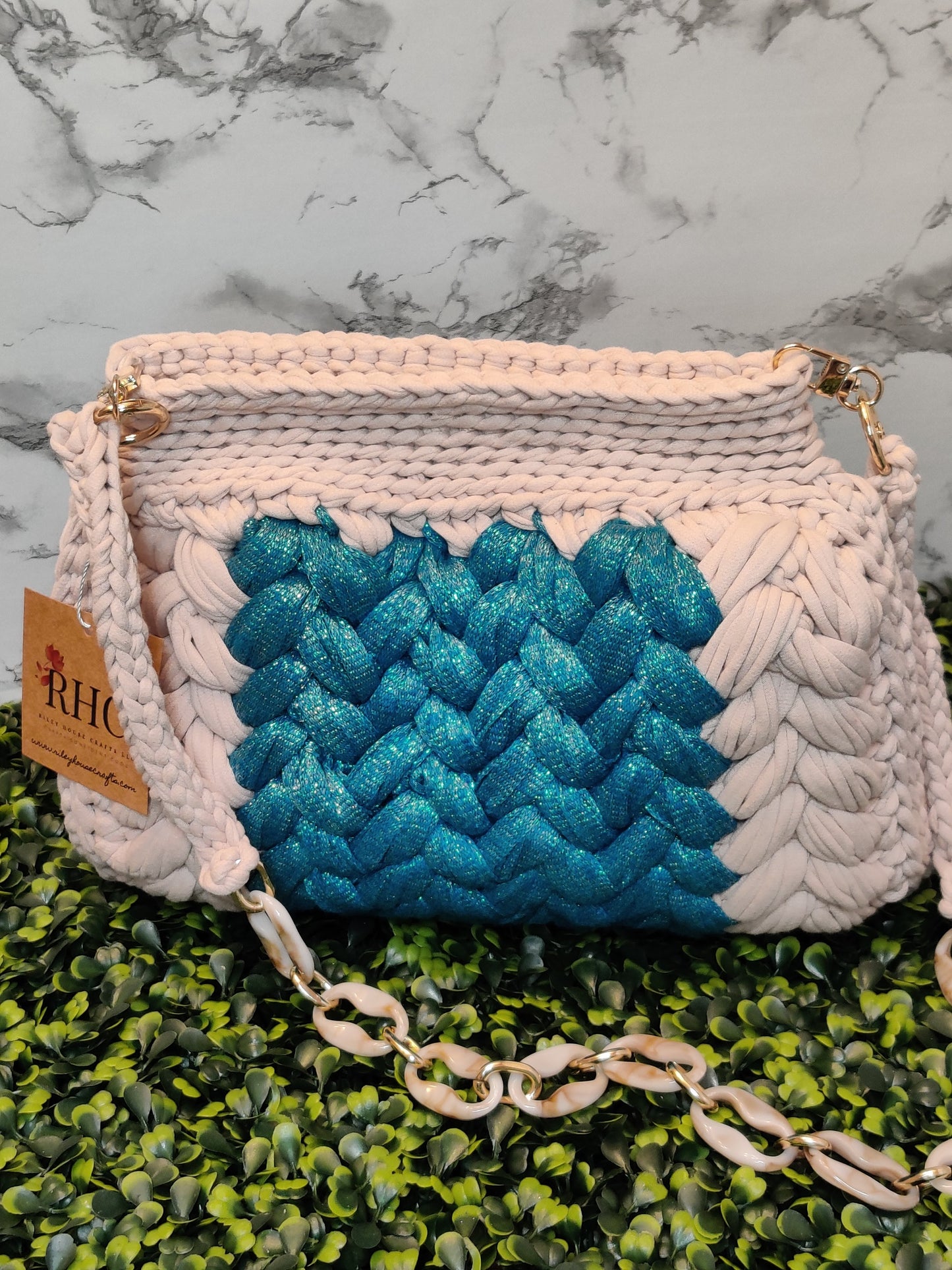Mia Shoulder Bag
