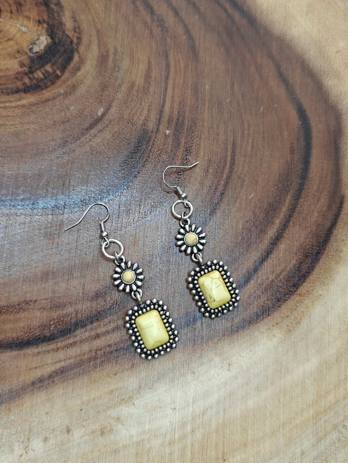 Sunny Bloom Yellow Stone Earrings