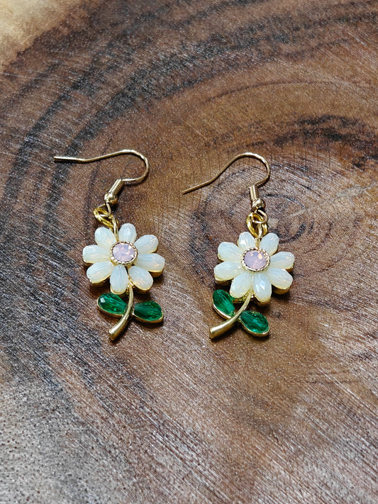 Opal Daisy Bloom Earrings – Elegant Floral Dangle Jewelry