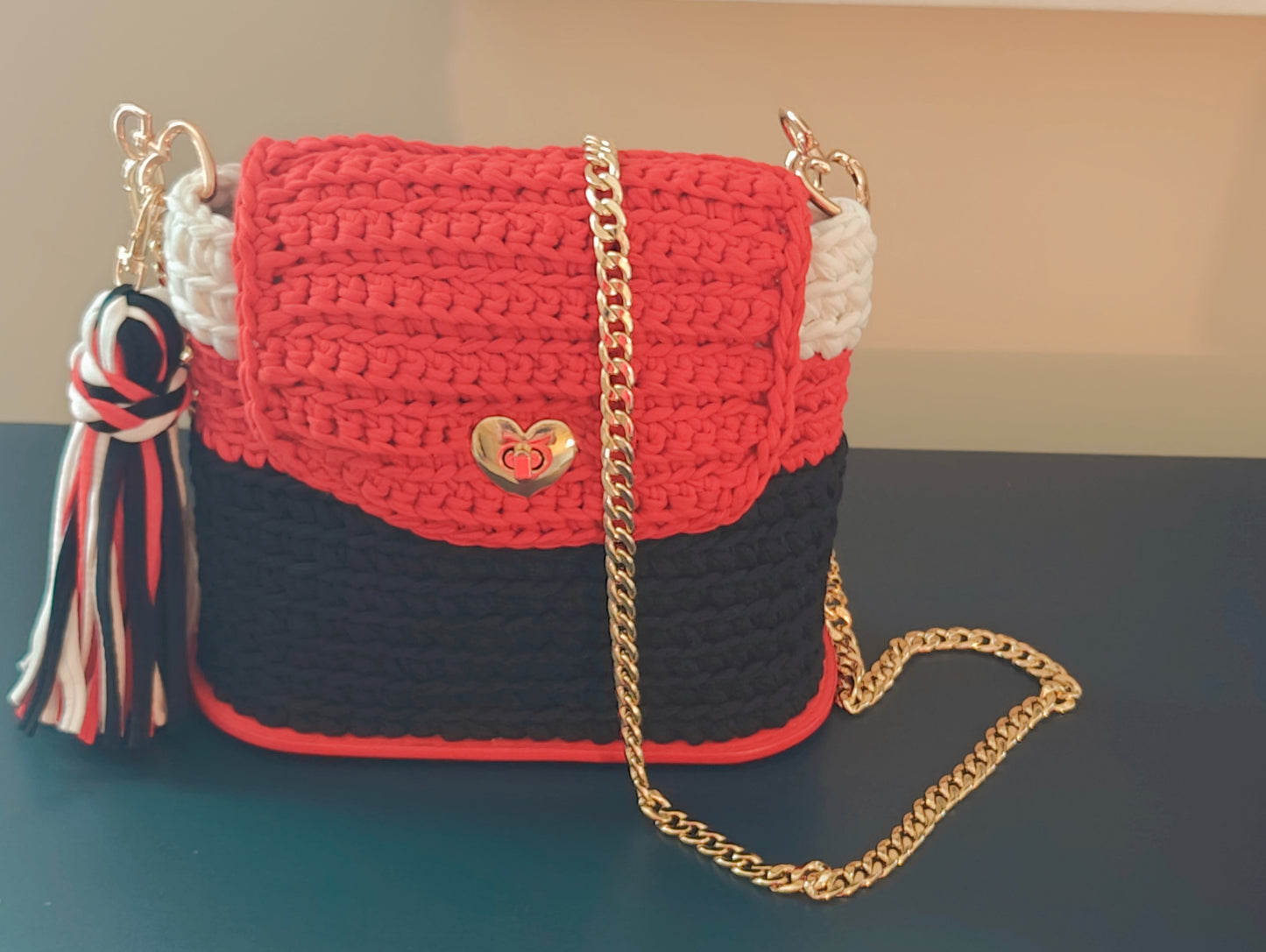 Sweetheart Crochet Bag